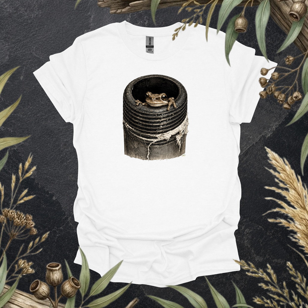Curious Tree Frog | Australian Frog Unisex T-Shirt | Wildlife Art | Mildly Wild Club