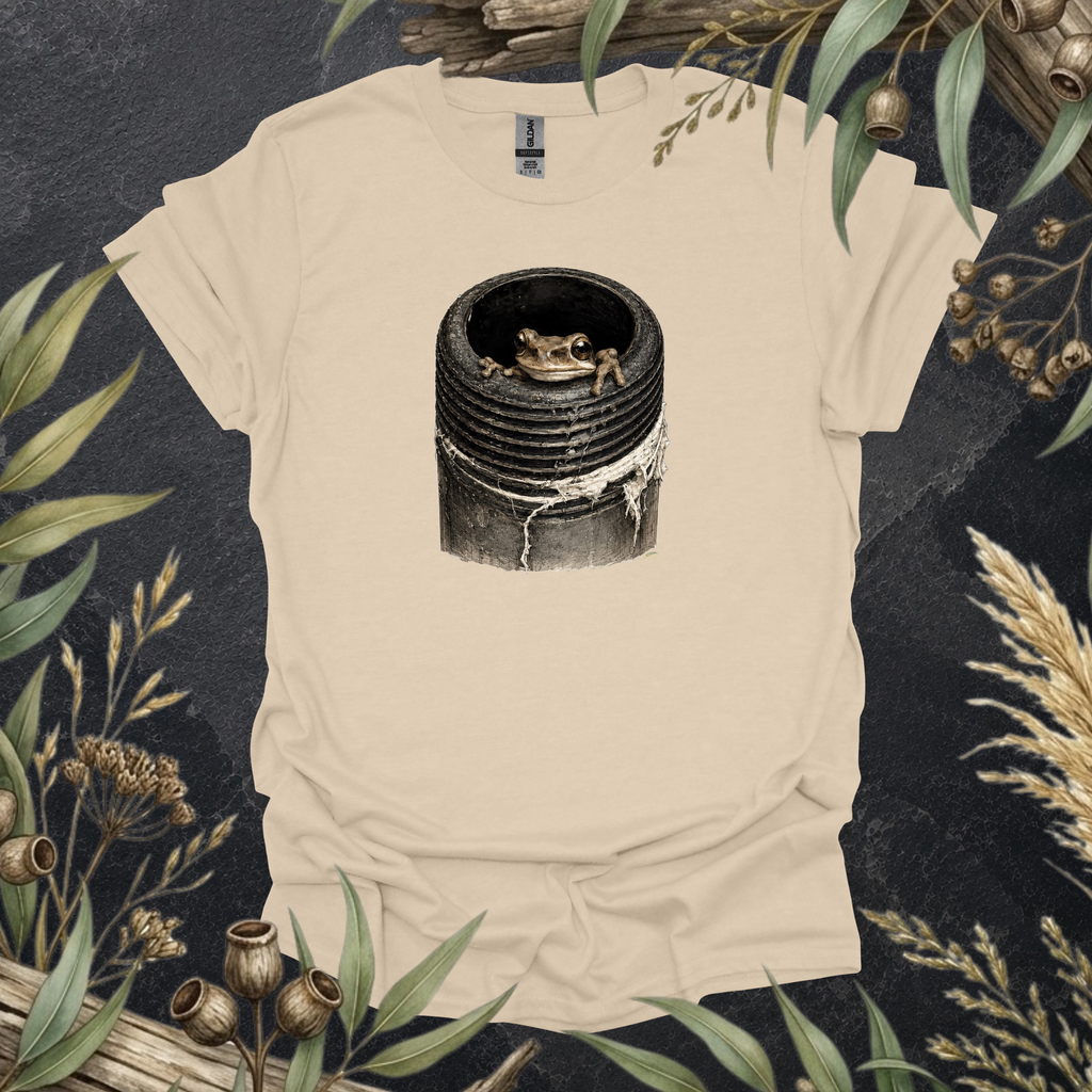 Curious Tree Frog | Australian Frog Unisex T-Shirt | Wildlife Art | Mildly Wild Club