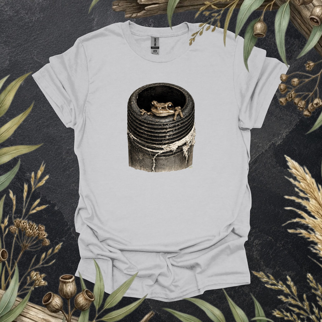 Curious Tree Frog | Australian Frog Unisex T-Shirt | Wildlife Art | Mildly Wild Club